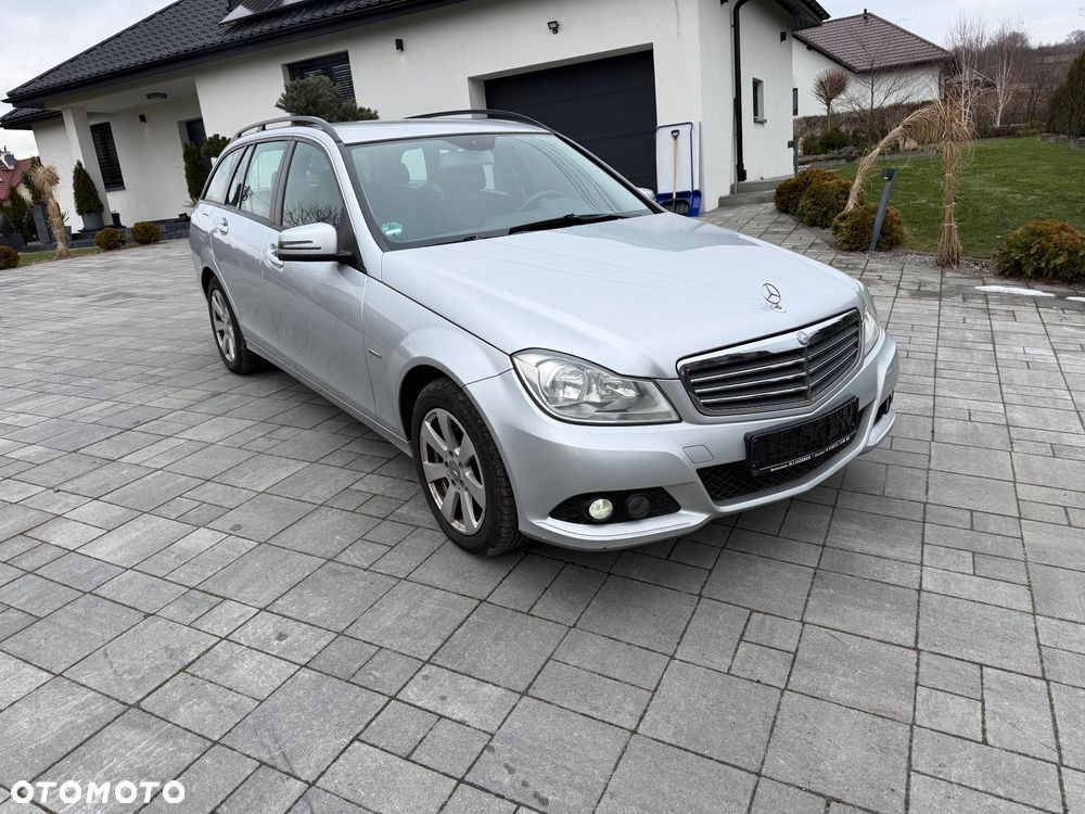 Mercedes-Benz Klasa C 200 CDI DPF (BlueEFFICIENCY) - 3
