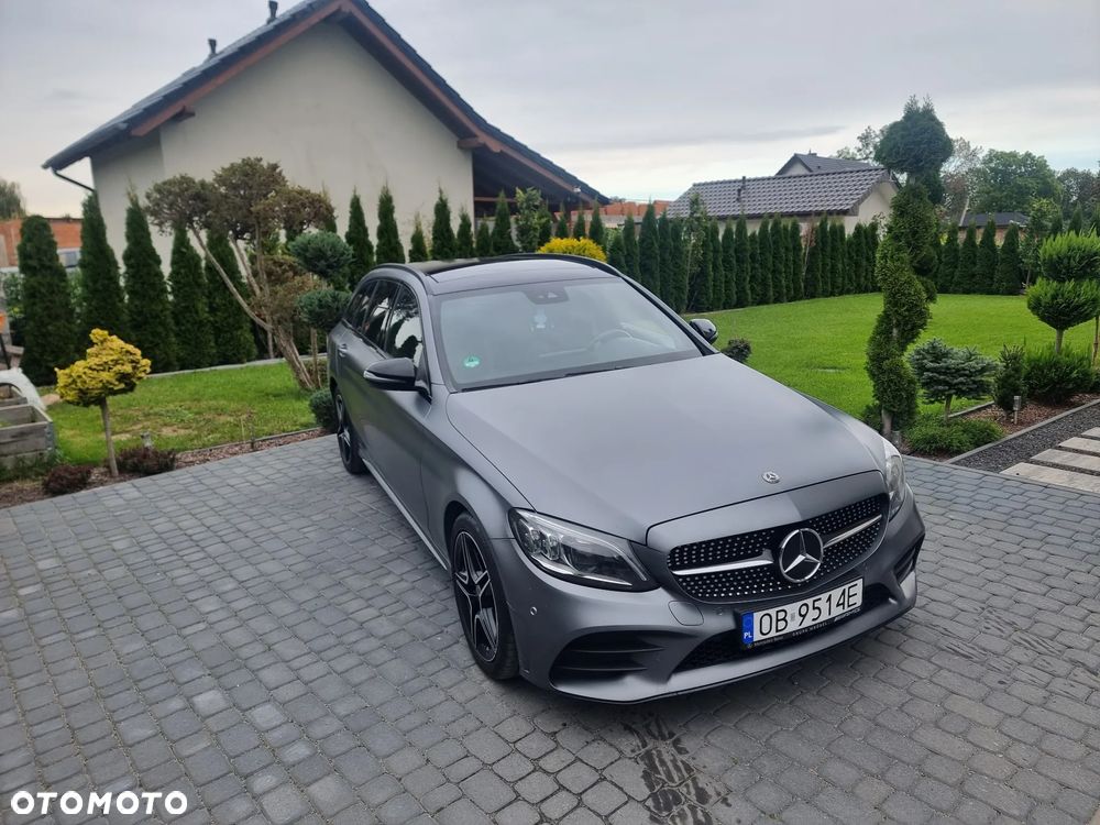 Mercedes-Benz Klasa C 200 d T 9G-TRONIC AMG Line - 3