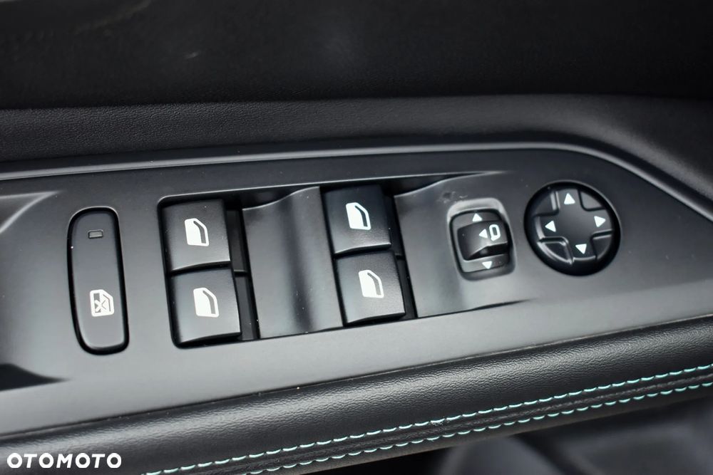 Peugeot 5008 BlueHDi 130 Allure Pack - 23