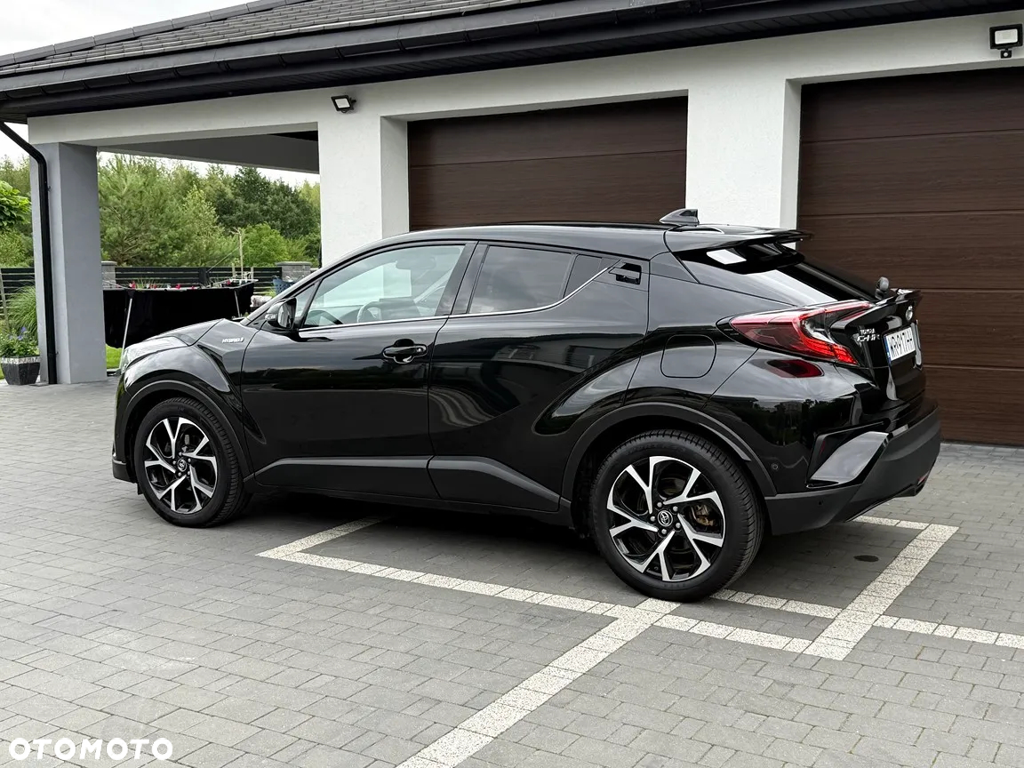 Toyota C-HR - 4