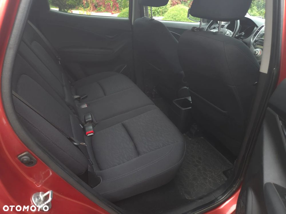Hyundai ix20 1.4 CRDi Comfort - 21