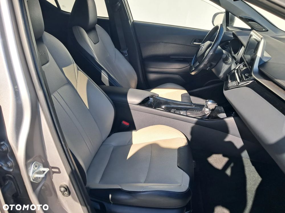 Toyota C-HR 1.8 Hybrid GPF Executive - 19