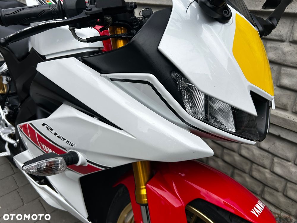 Yamaha YZF - 6