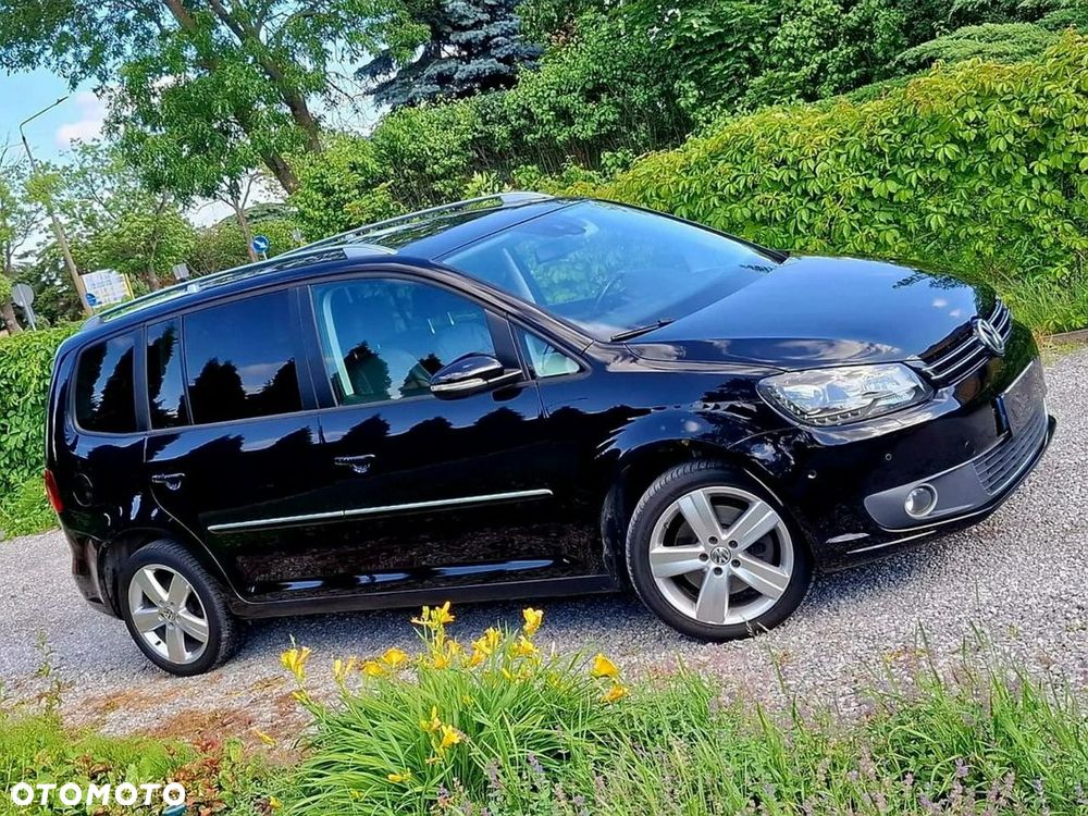 Volkswagen Touran 2.0 TDI DPF Highline DSG - 4
