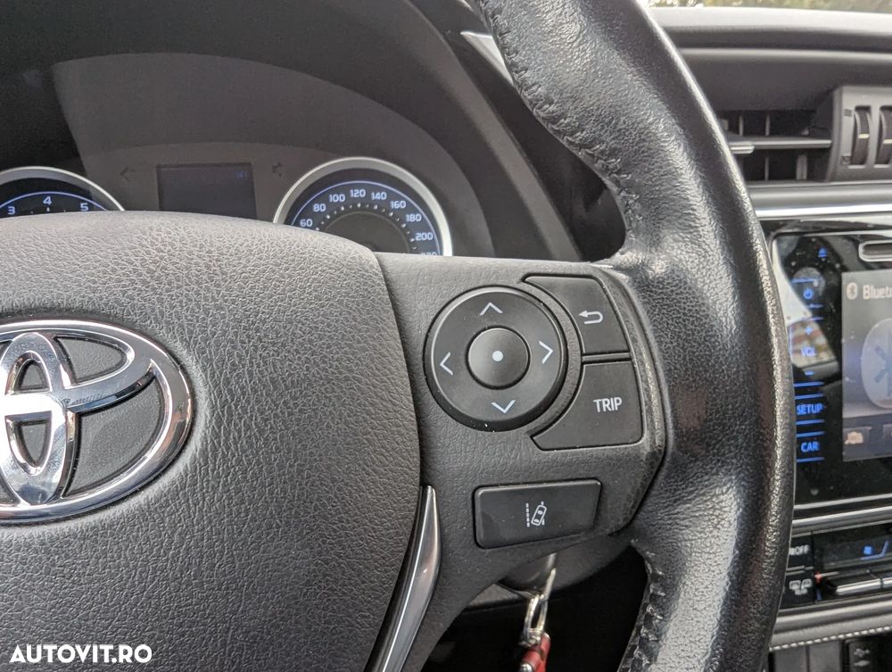 Toyota Corolla 1.6 Valvematic CVT Luna - 14