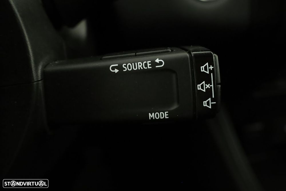Renault Captur 1.0 TCe Techno Bi-Fuel - 16