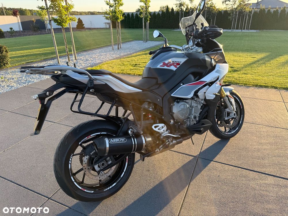 BMW XR - 4