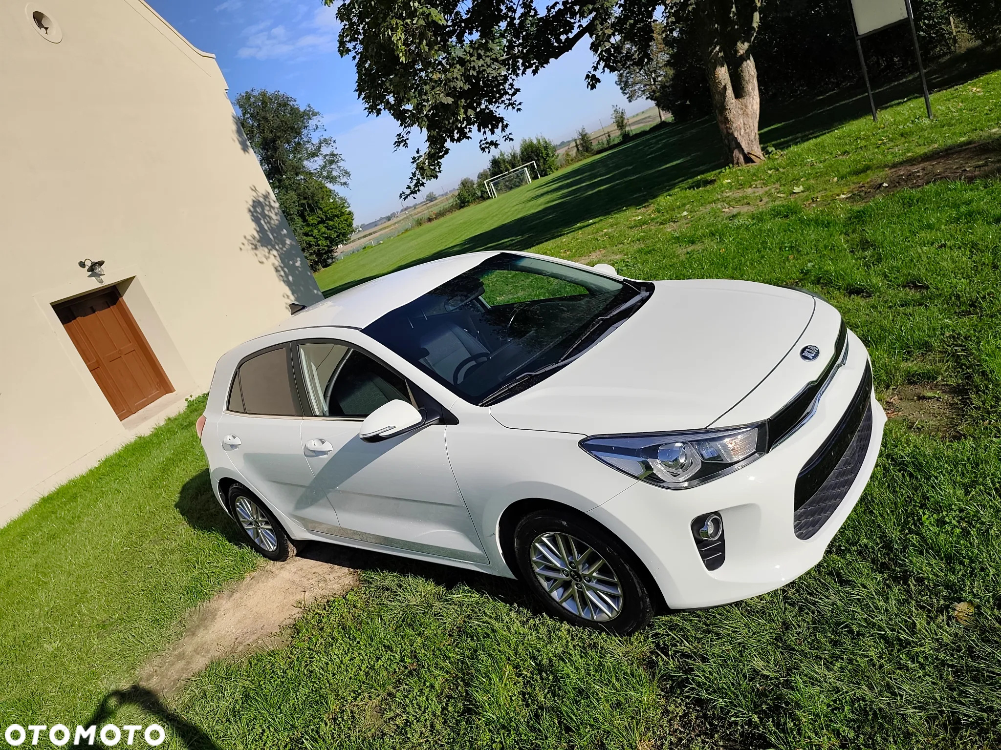 Kia Rio - 11