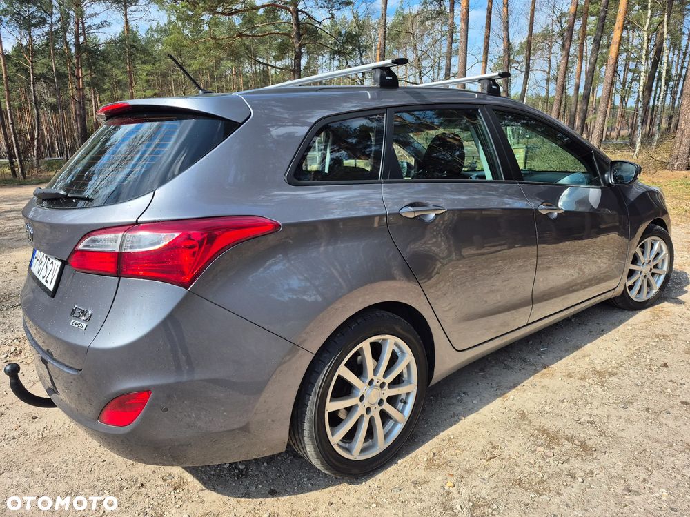 Hyundai i30 i30cw 1.4 CRDi Advantage - 9