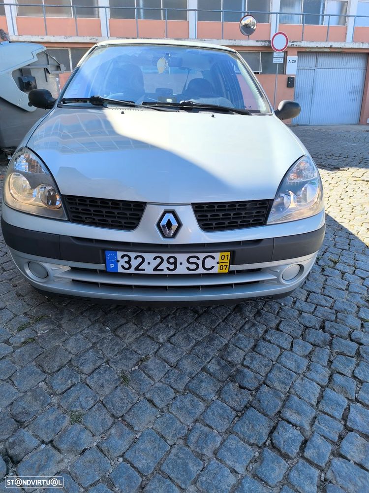Renault Clio 1.2 16V S - 2
