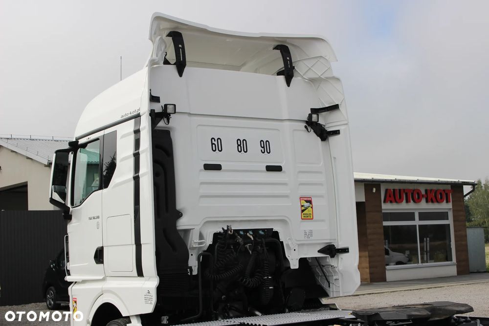 MAN TGX18.510 / NOWE OPONY /RETARDER/ GPS  / LODÓWKA/ SERWIS Fr / IDEALNY STAN/ - 11