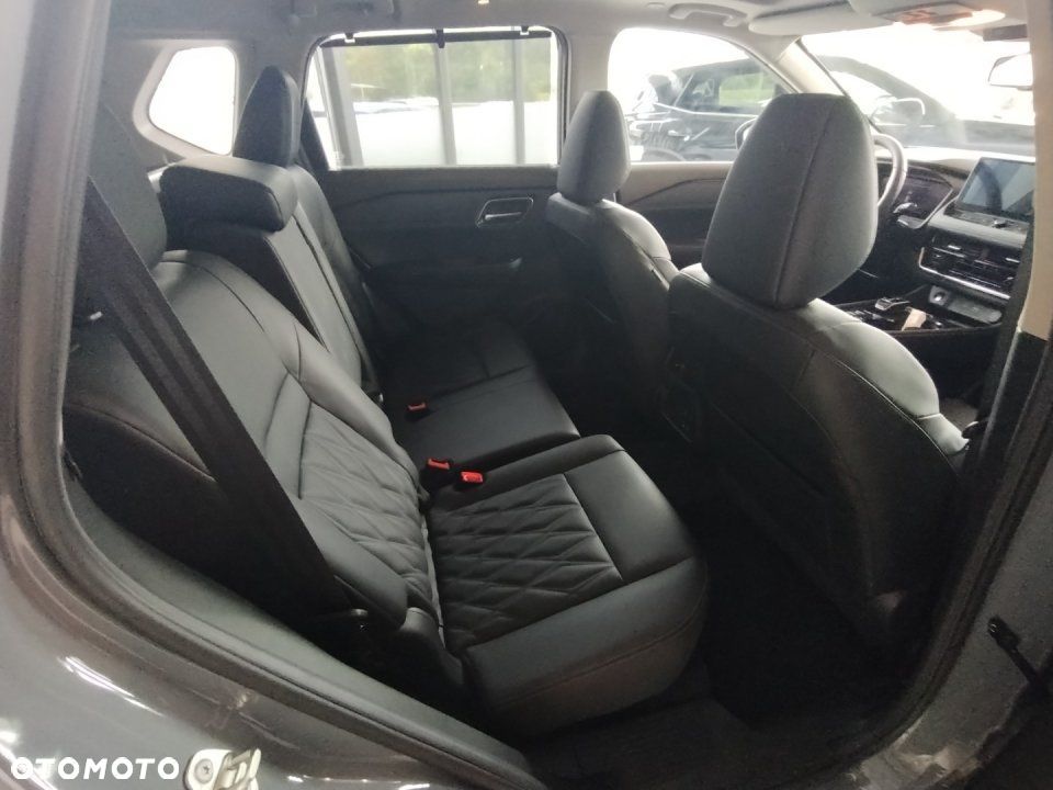 Nissan X-Trail - 9