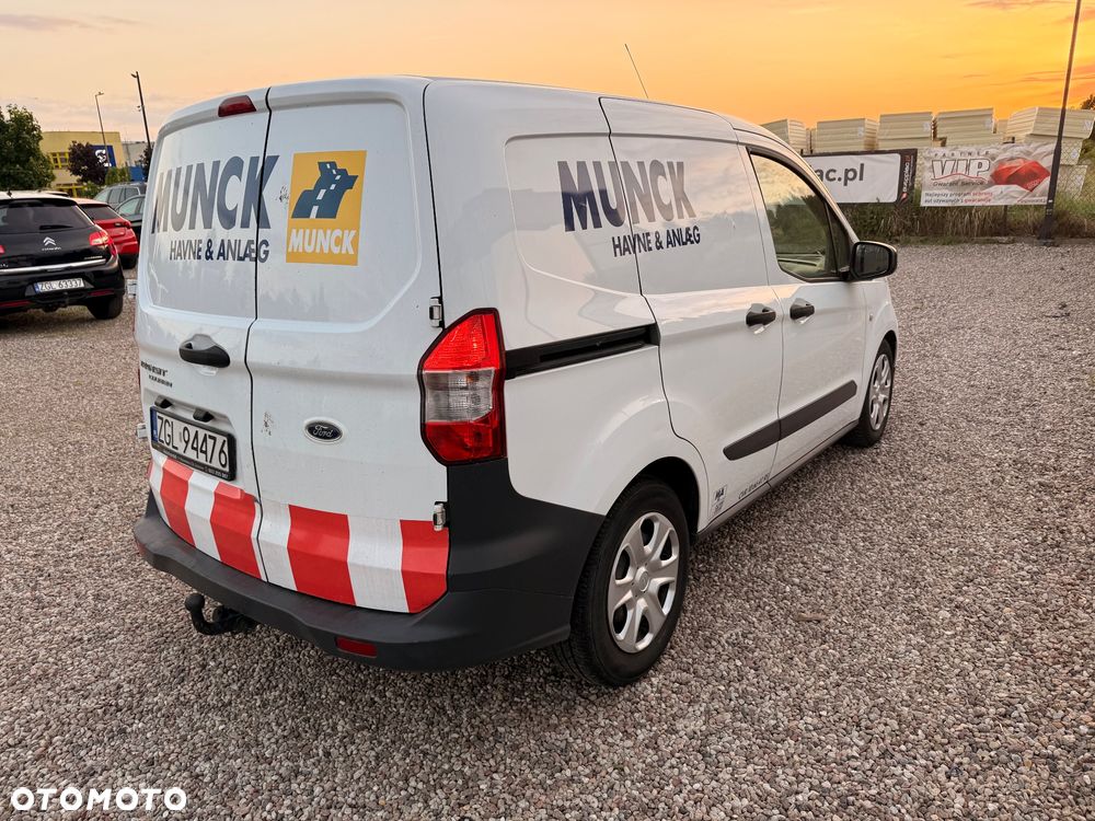 Ford Transit Courier - 5