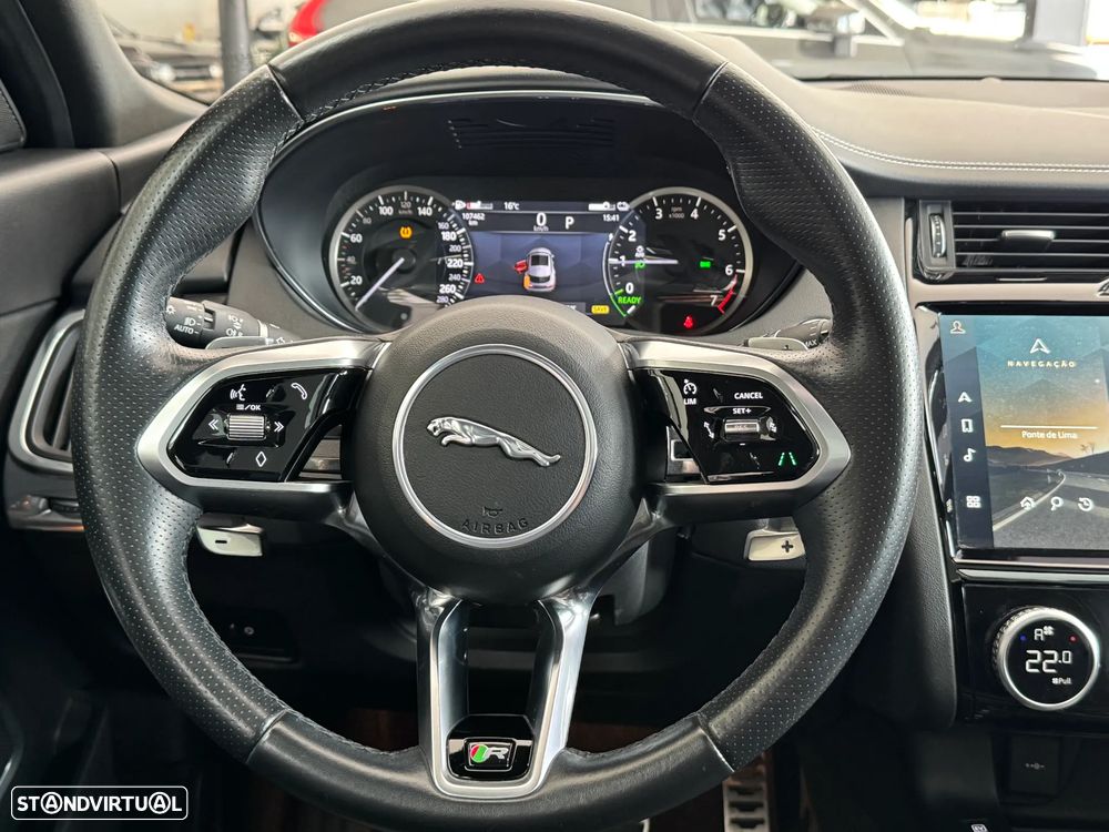 Jaguar E-Pace 1.5 P300e R-Dynamic HSE AWD Aut. — fotografia 31