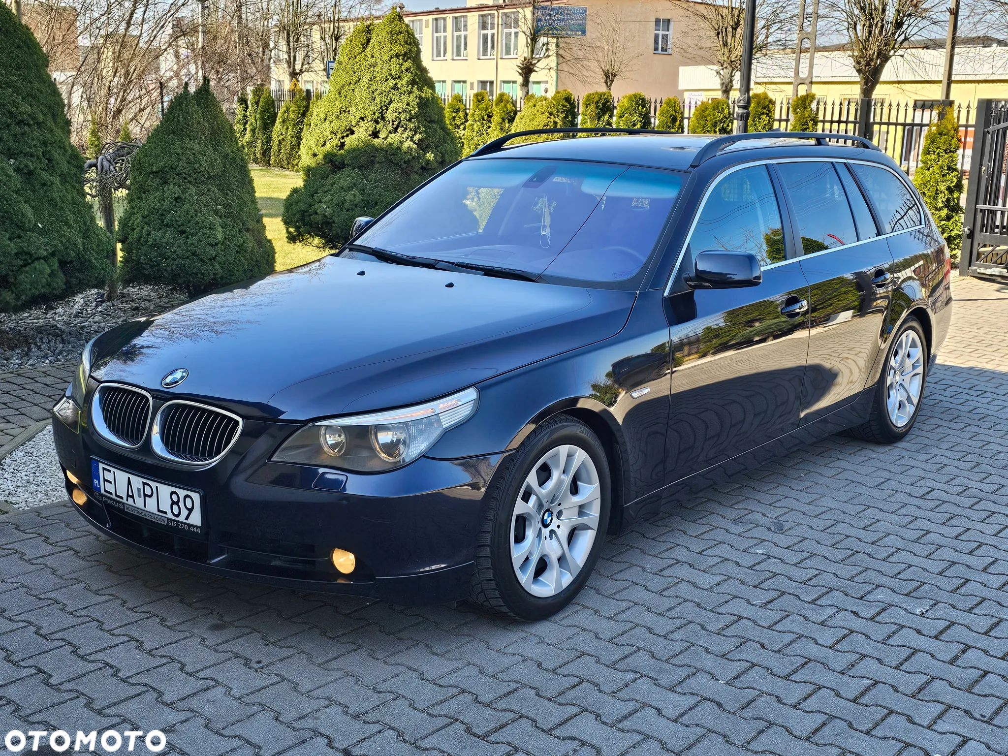 BMW Seria 5 530xi Touring - 1