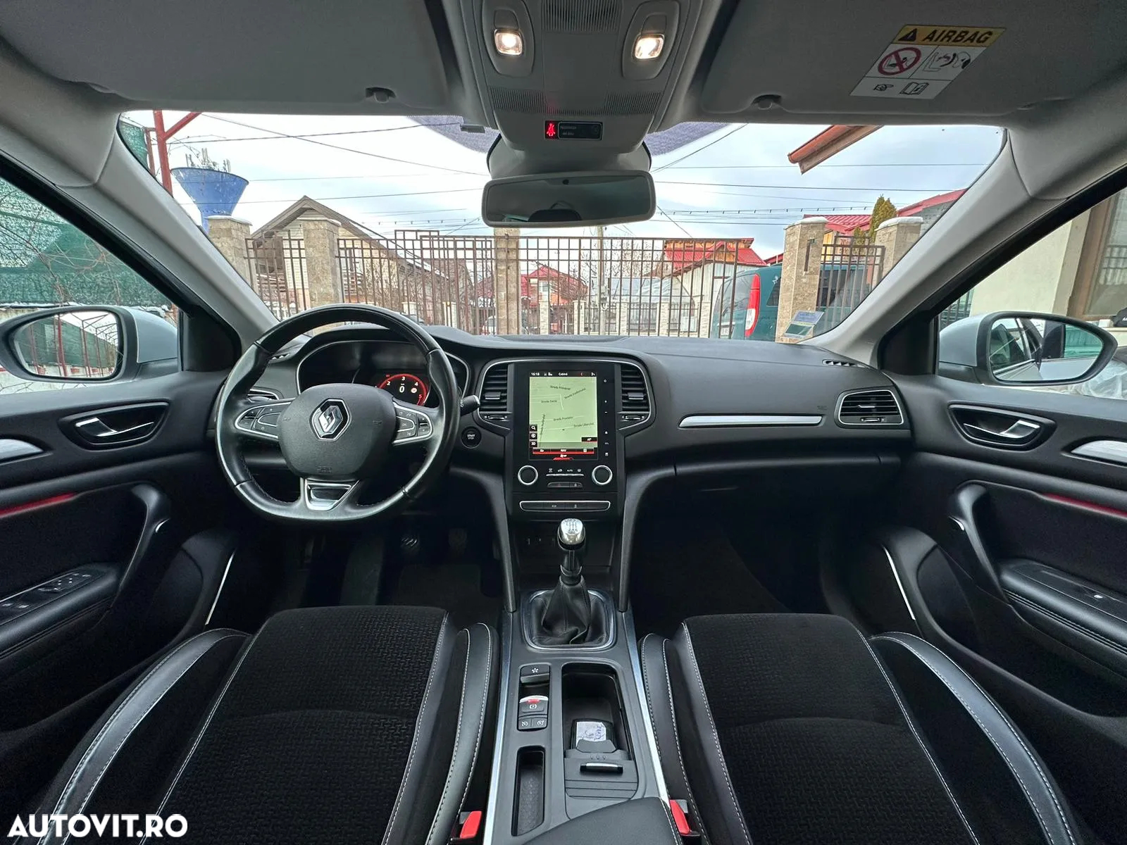 Renault Megane ENERGY dCi 130 INTENS - 14