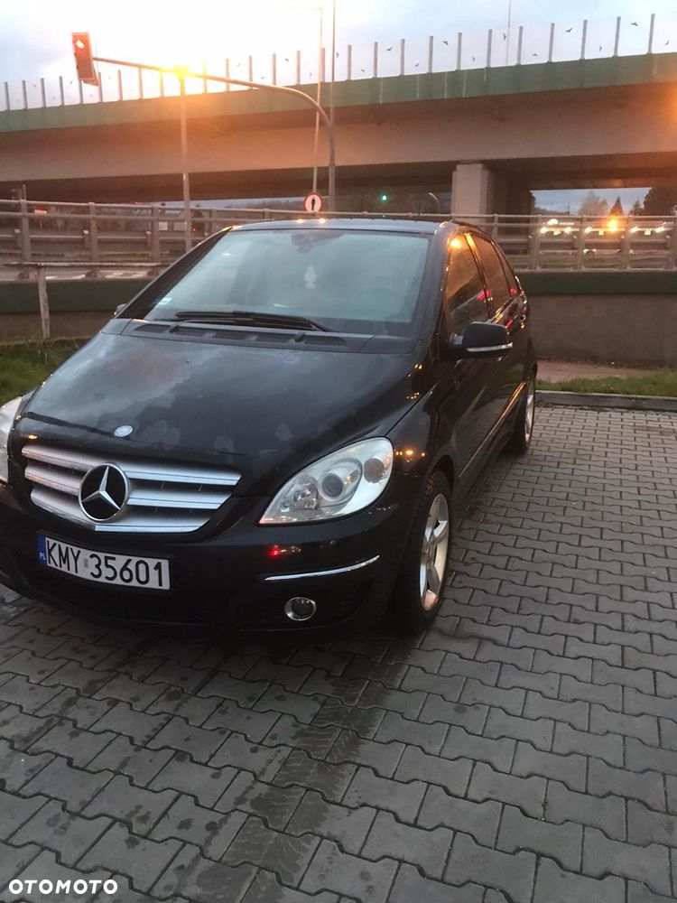 Mercedes-Benz Klasa B - 1