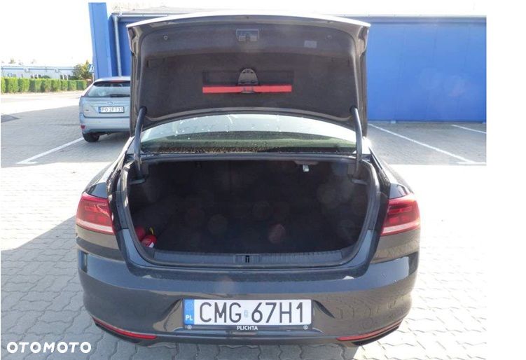 Volkswagen Passat 1.5 TSI EVO Business - 10