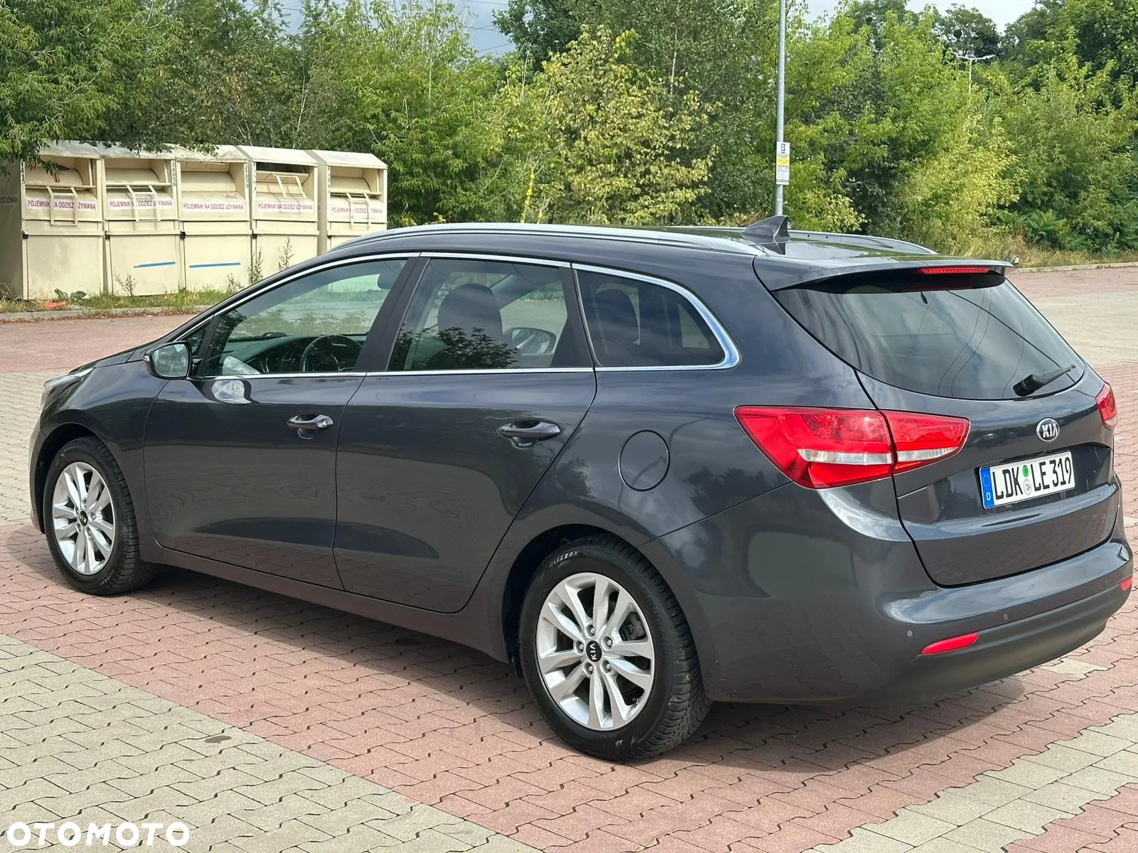 Kia Ceed 1.6 CRDi 136 ISG SW Dream-Team Edition - 3