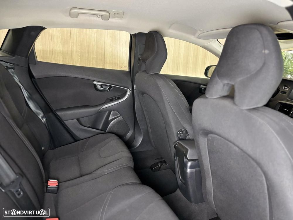 Volvo V40 2.0 D2 Kinetic Eco - 10