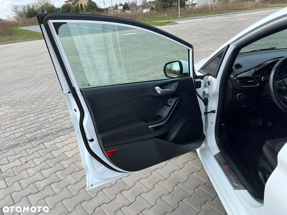 Ford Fiesta 1.0 EcoBoost S&S ST-LINE - 16