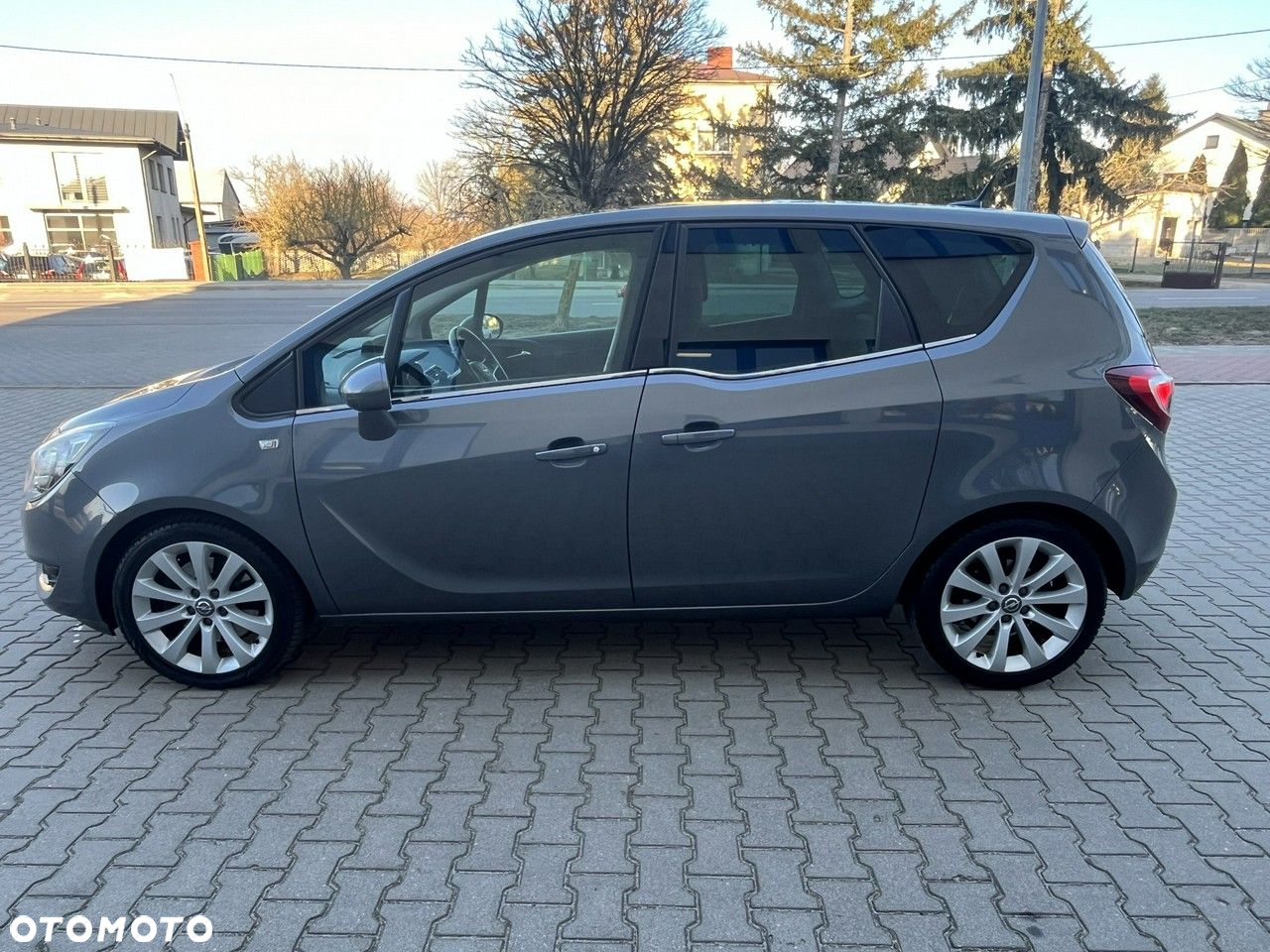 Opel Meriva - 10