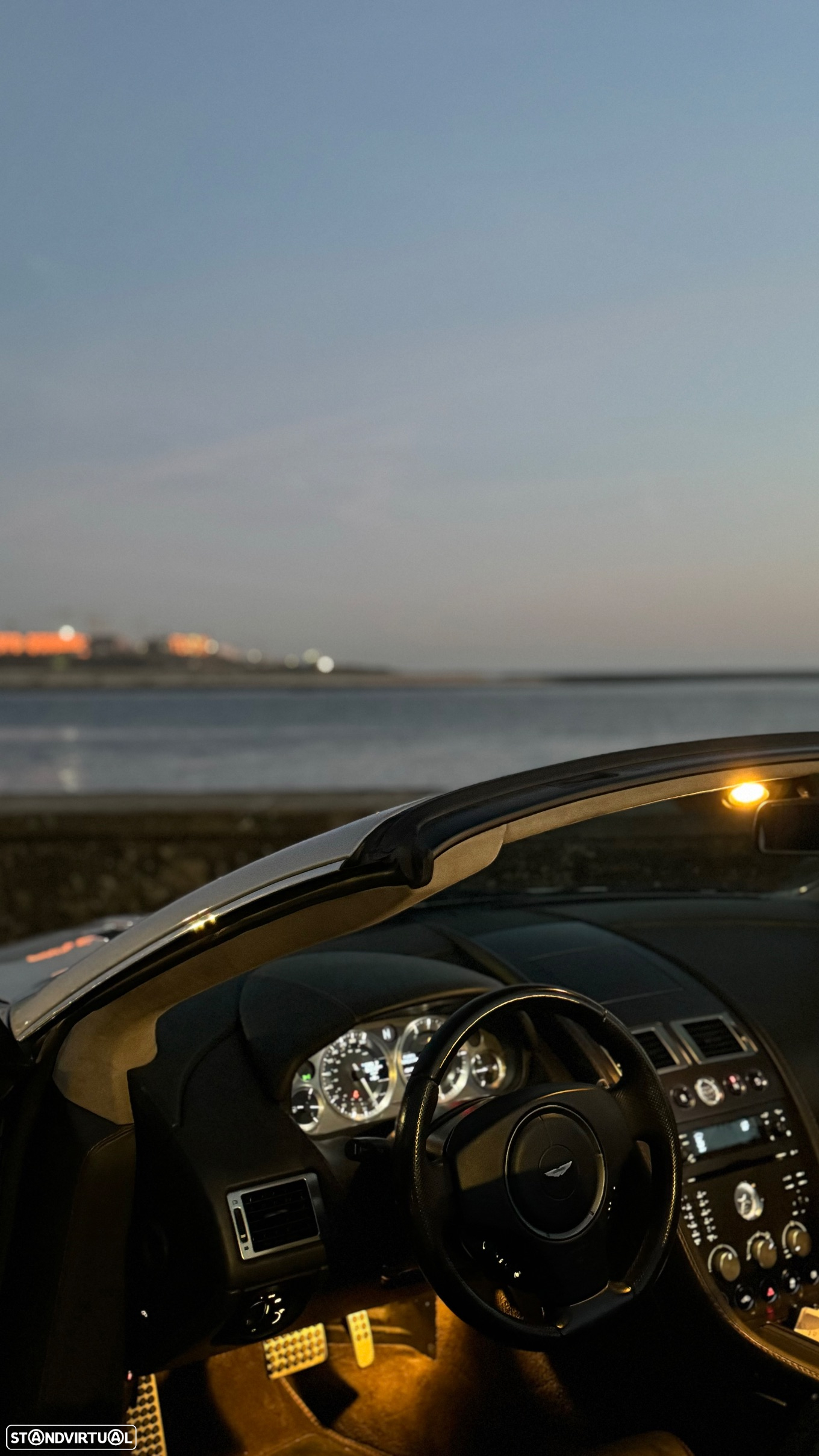 Aston Martin Vantage Roadster V8 Sportshift - 12