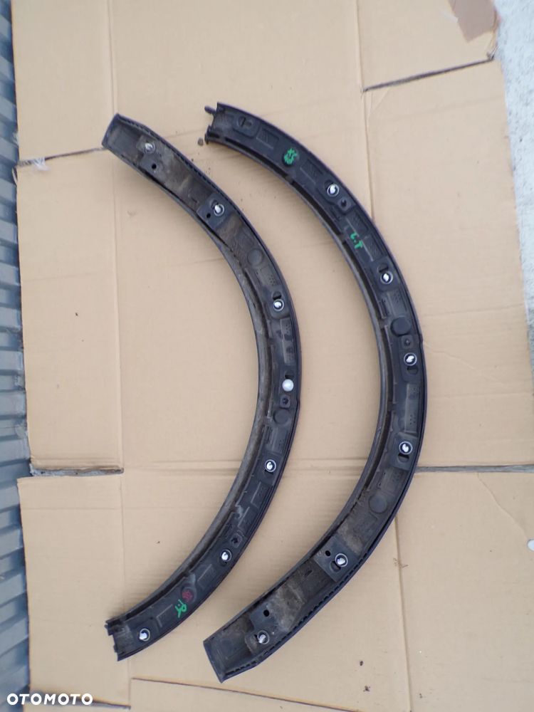 LISTWA BŁOTNIKA PRAWY TYŁ VOLVO XC40 II - 2