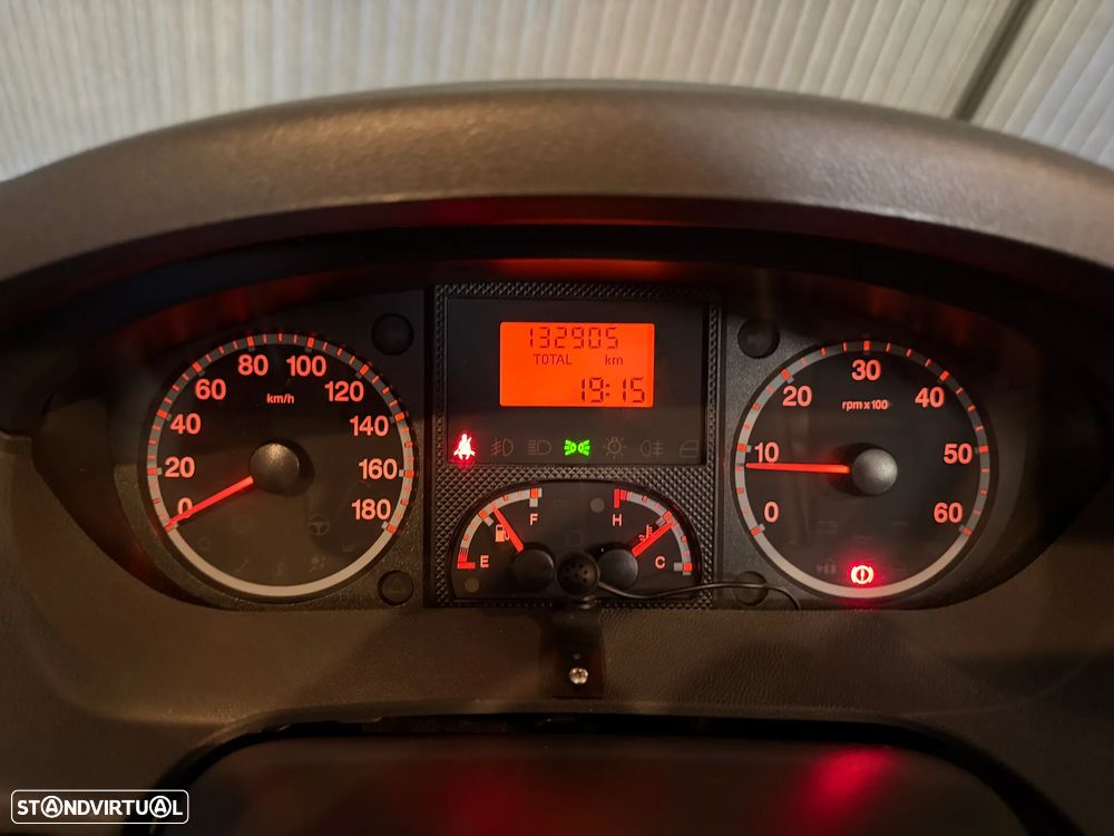 Burstner Viseo I694 2.3JTD - 12