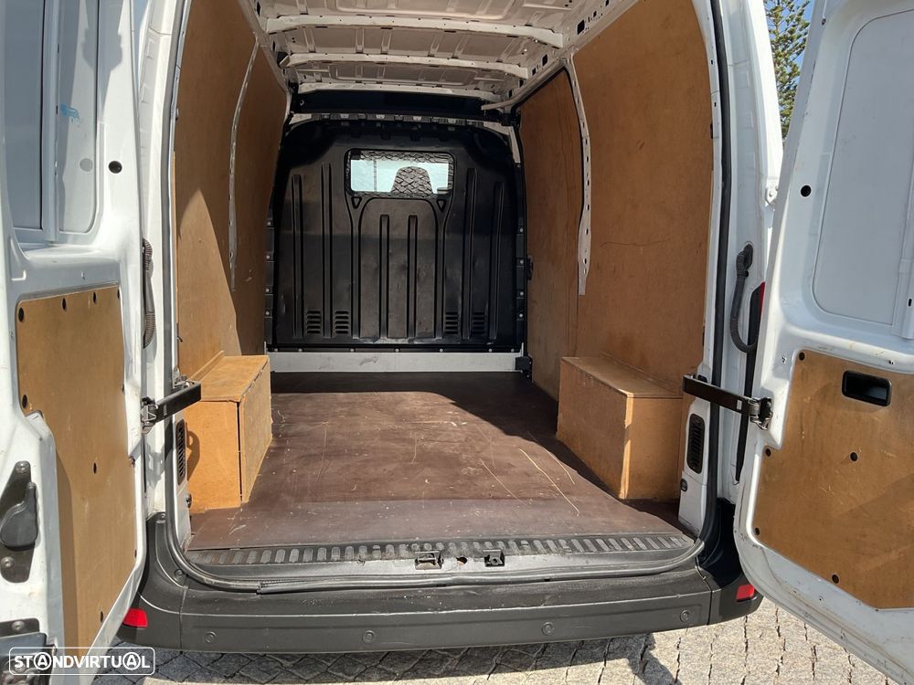 Renault Master 2.3 dCi L2H2 3.5T - 26