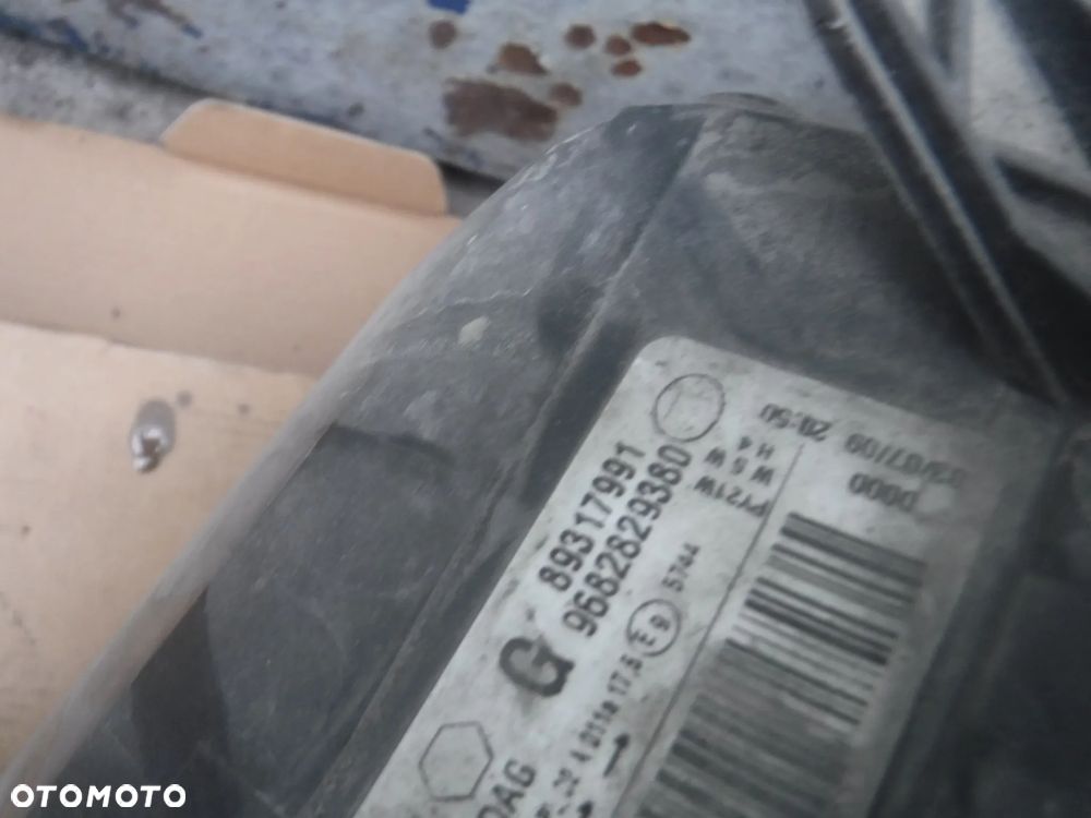 Peugeot Partner II  lampa przod lewa prawa EUROPA - 6