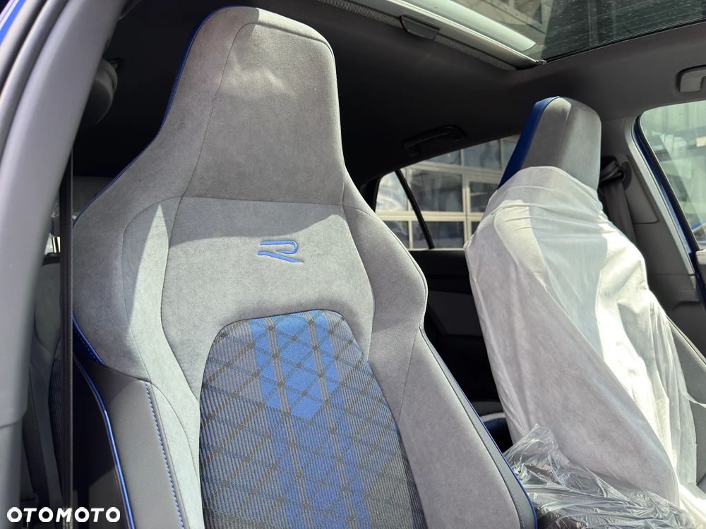 Volkswagen Golf 2.0 TSI 4Motion R DSG - 5