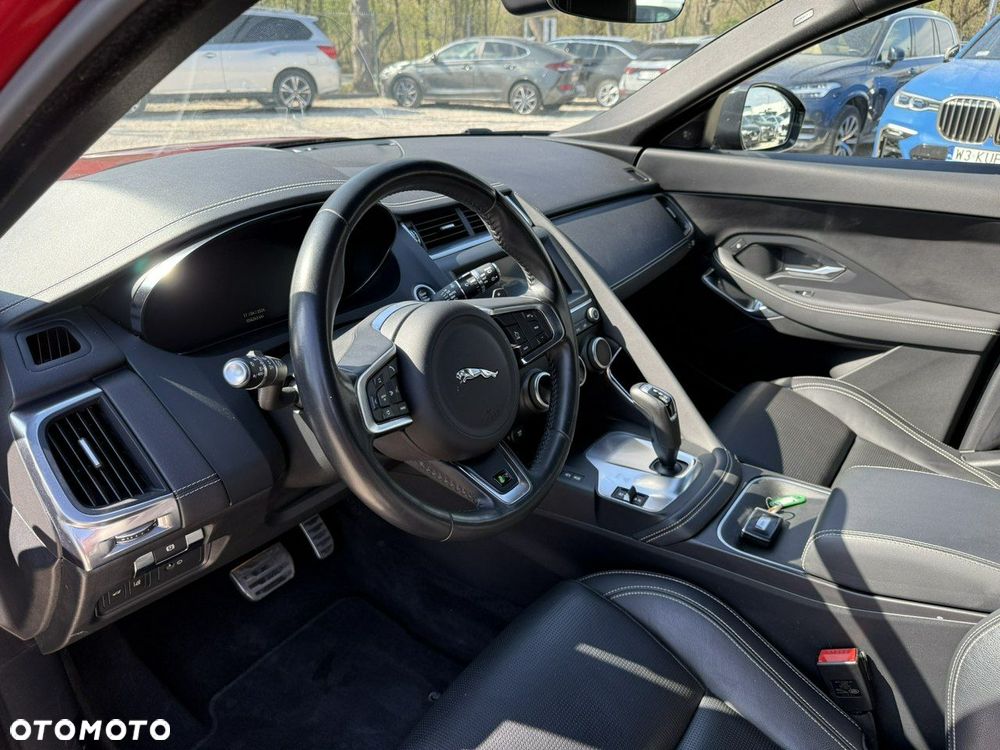 Jaguar E-Pace - 18