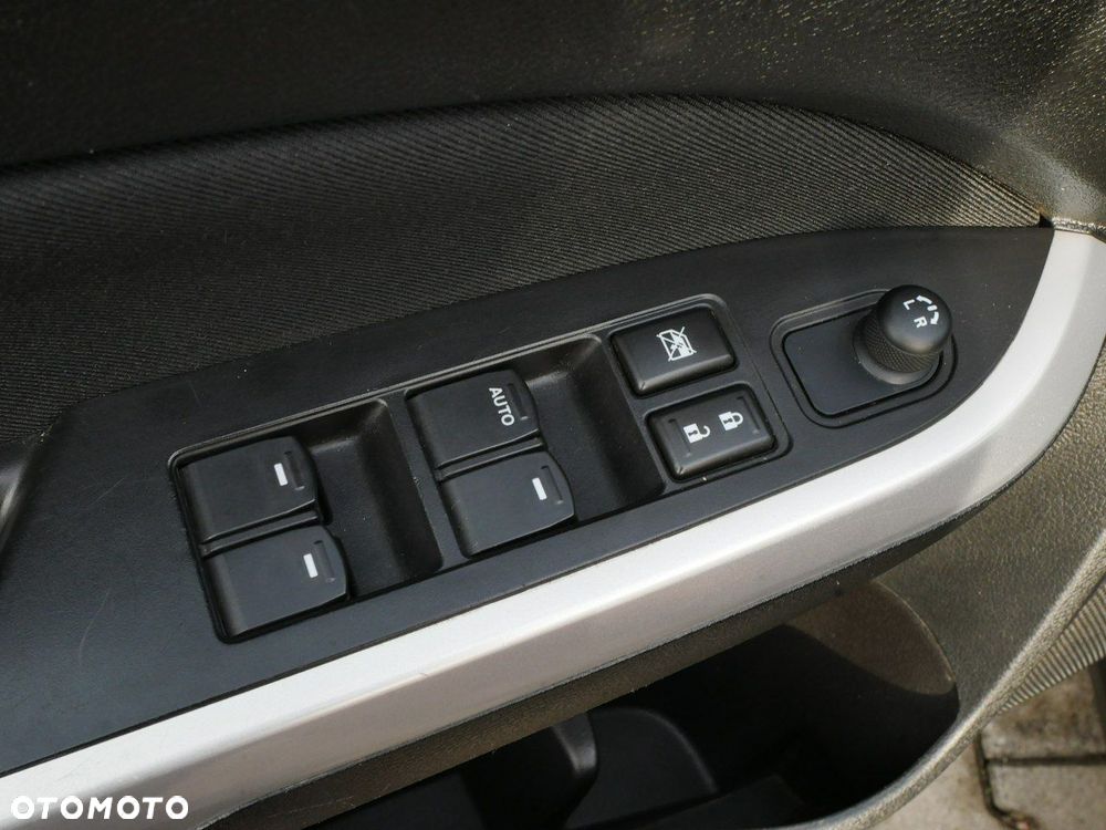 Suzuki Vitara 1.6 (4x4) Allgrip Comfort - 23