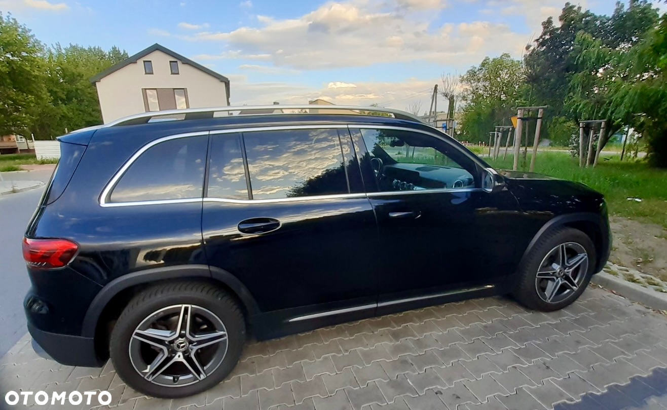 Mercedes-Benz GLB 200 AMG Line 7G-DCT - 3