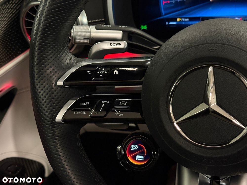 Mercedes-Benz SL AMG 63 4-Matic+ - 14