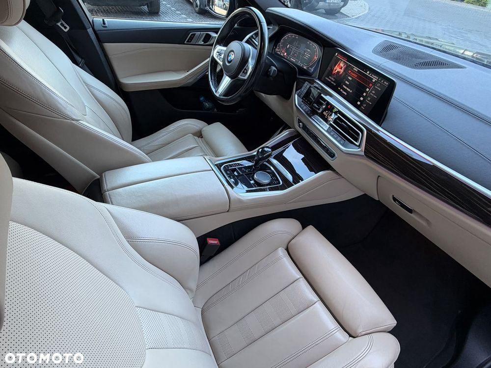 BMW X6 xDrive30d mHEV - 23