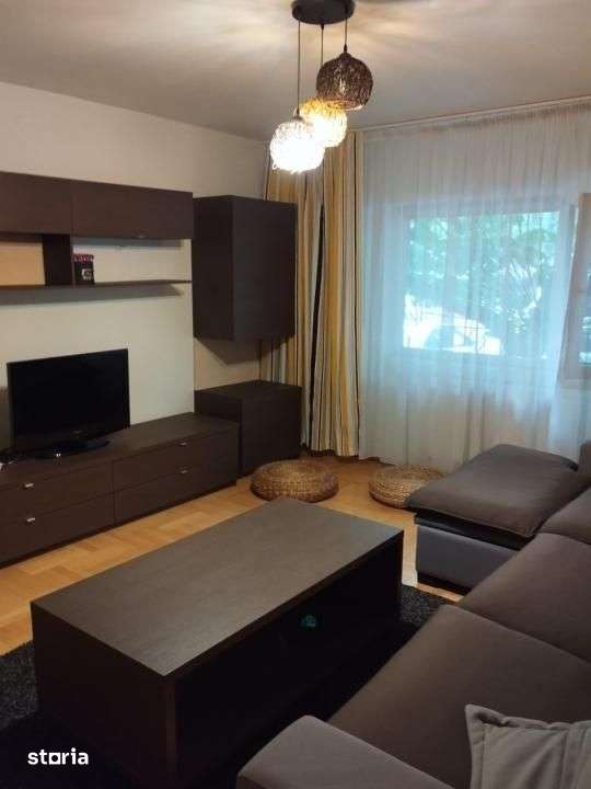Apartament 2 camere Eorii Revolutiei Centrala proprie — fotografia 1