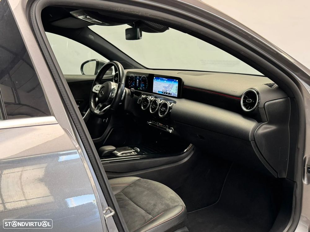 Mercedes-Benz A 250 e AMG Line - 9