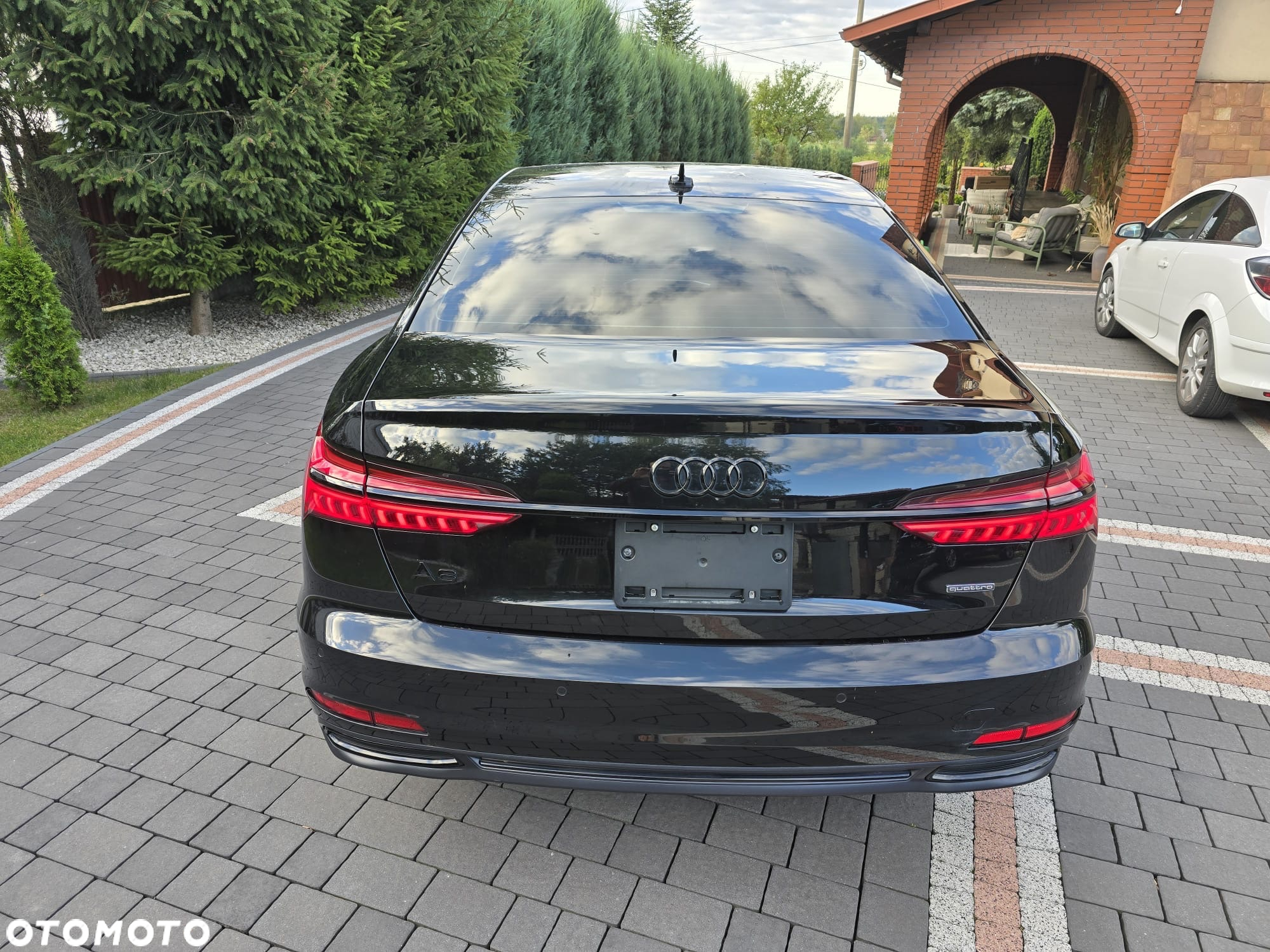 Audi A6 - 12