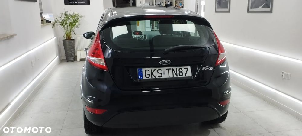 Ford Fiesta - 17