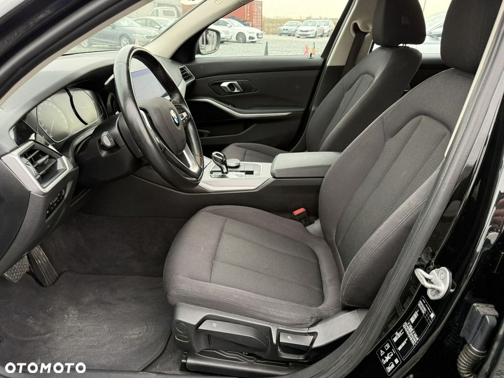 BMW Seria 3 - 10
