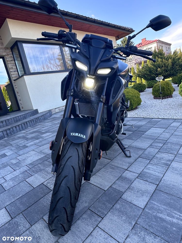 Yamaha MT - 15