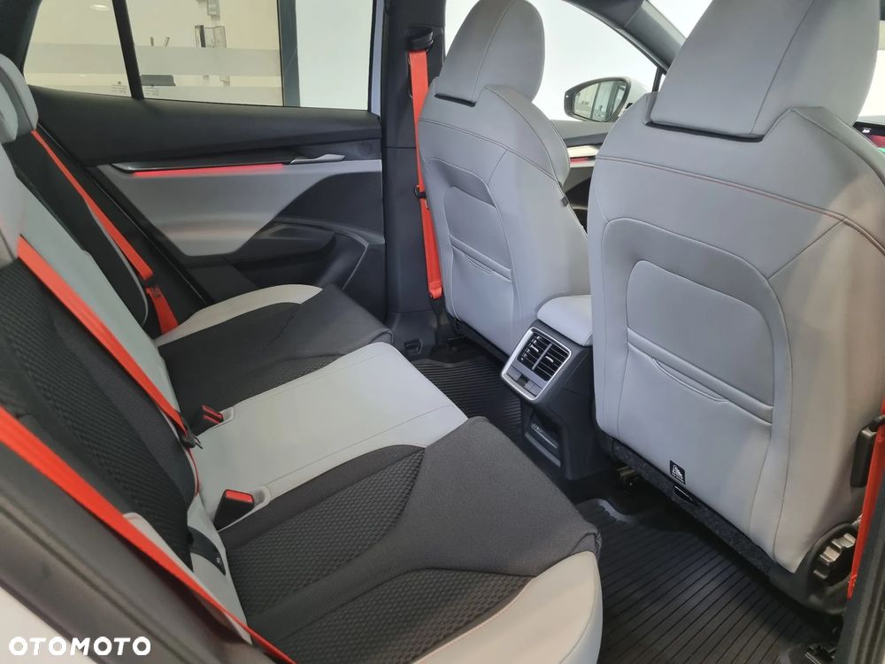 Skoda Enyaq 85x 82kWh - 25