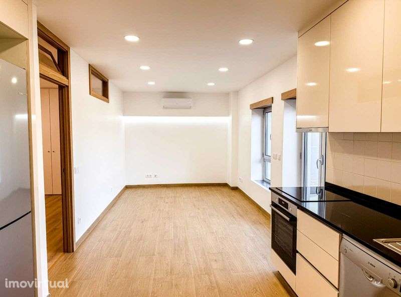 Apartamento t1 à venda na Avenida Dom Nuno Álvares Pereira, 235 - Grande imagem: 2/12