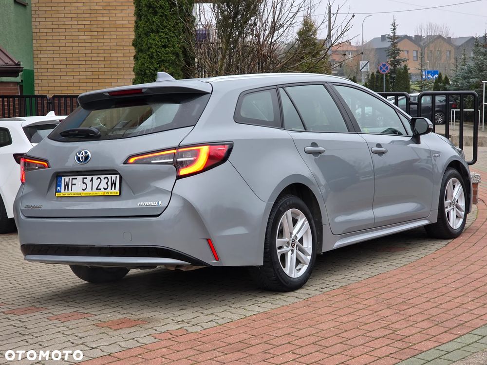 Toyota Corolla 1.8 Hybrid Comfort - 18