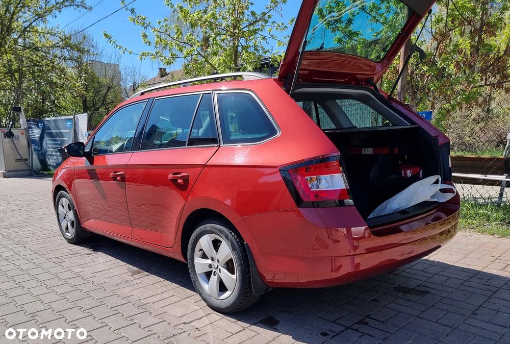 Skoda Fabia 1.2 TSI Style - 10