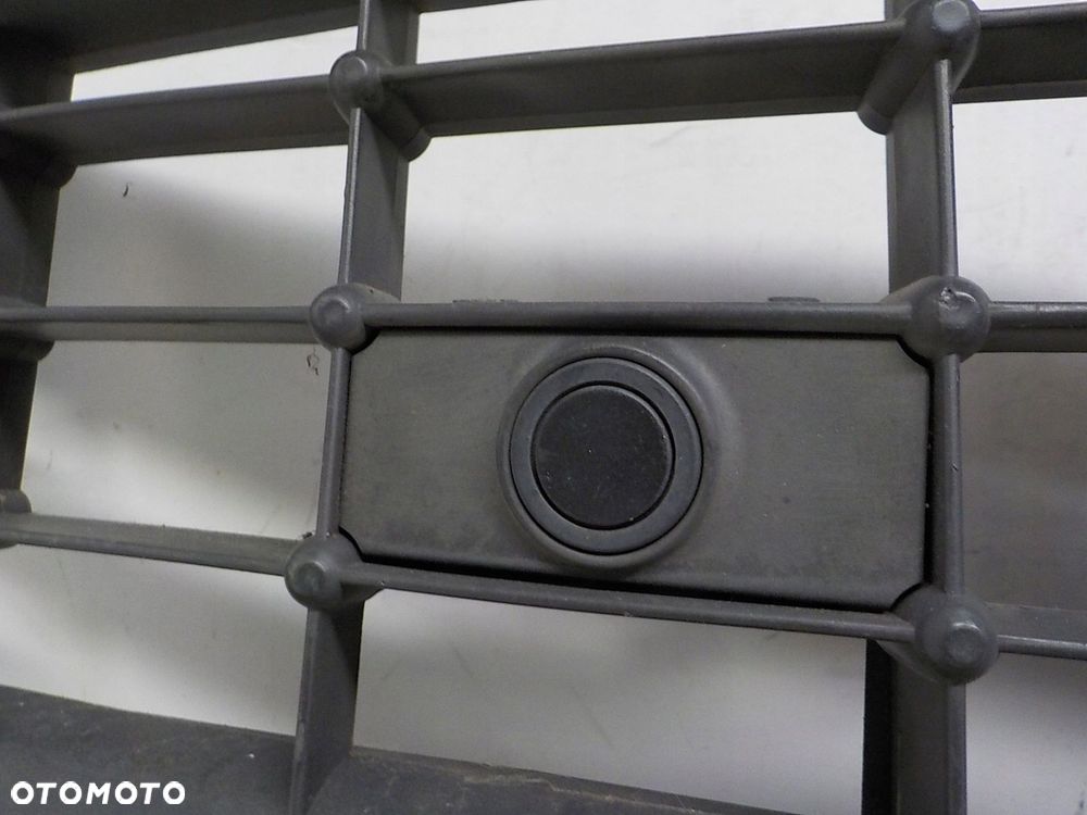 FORD C-MAX I CMAX MK1 LIFT GRILL KRATKA ATRAPA ZDERZAKA ŚRODKOWA - 5