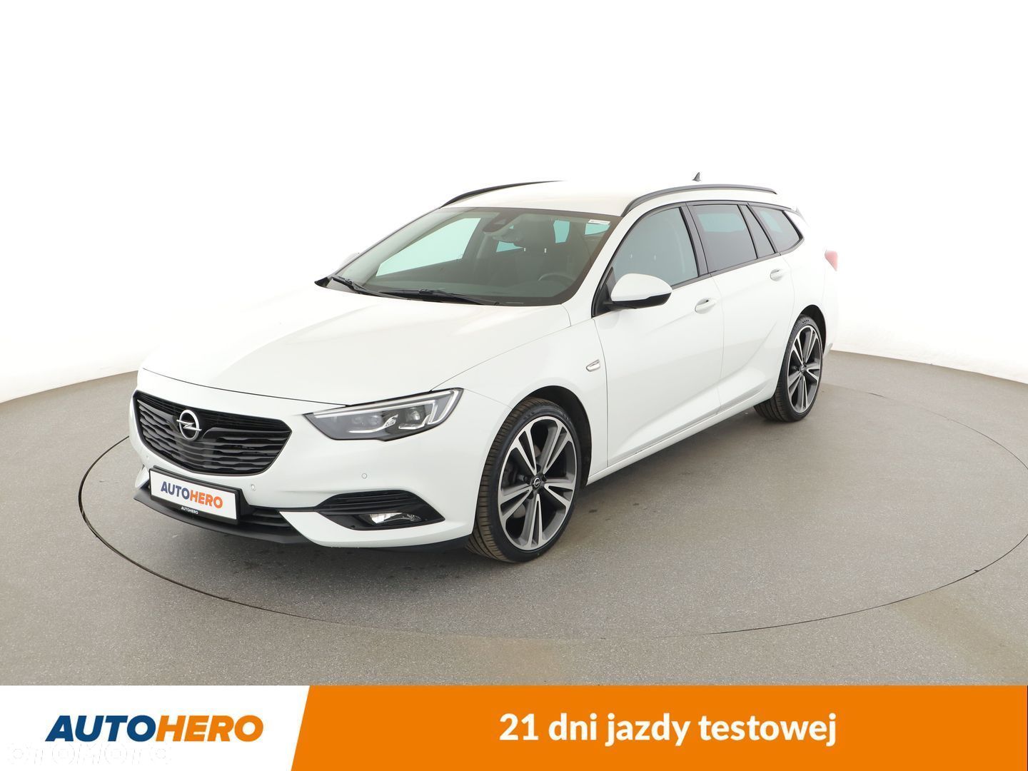 Opel Insignia - 1