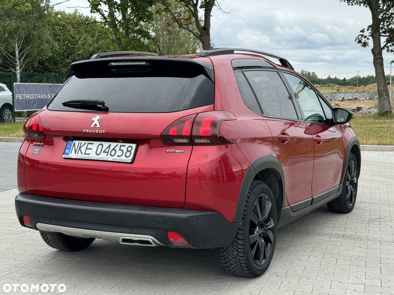 Peugeot 2008 - 11
